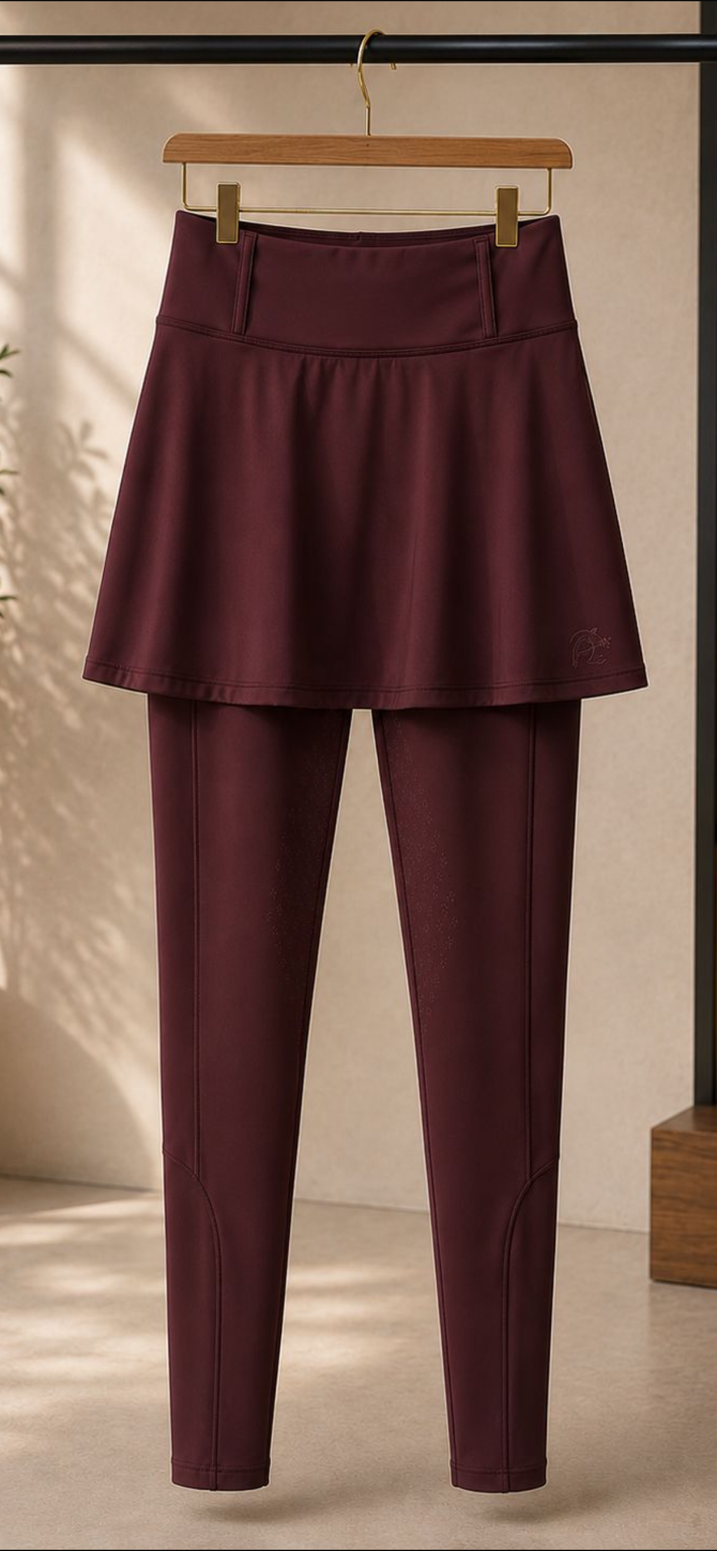 Ladies Breeches With Skirt